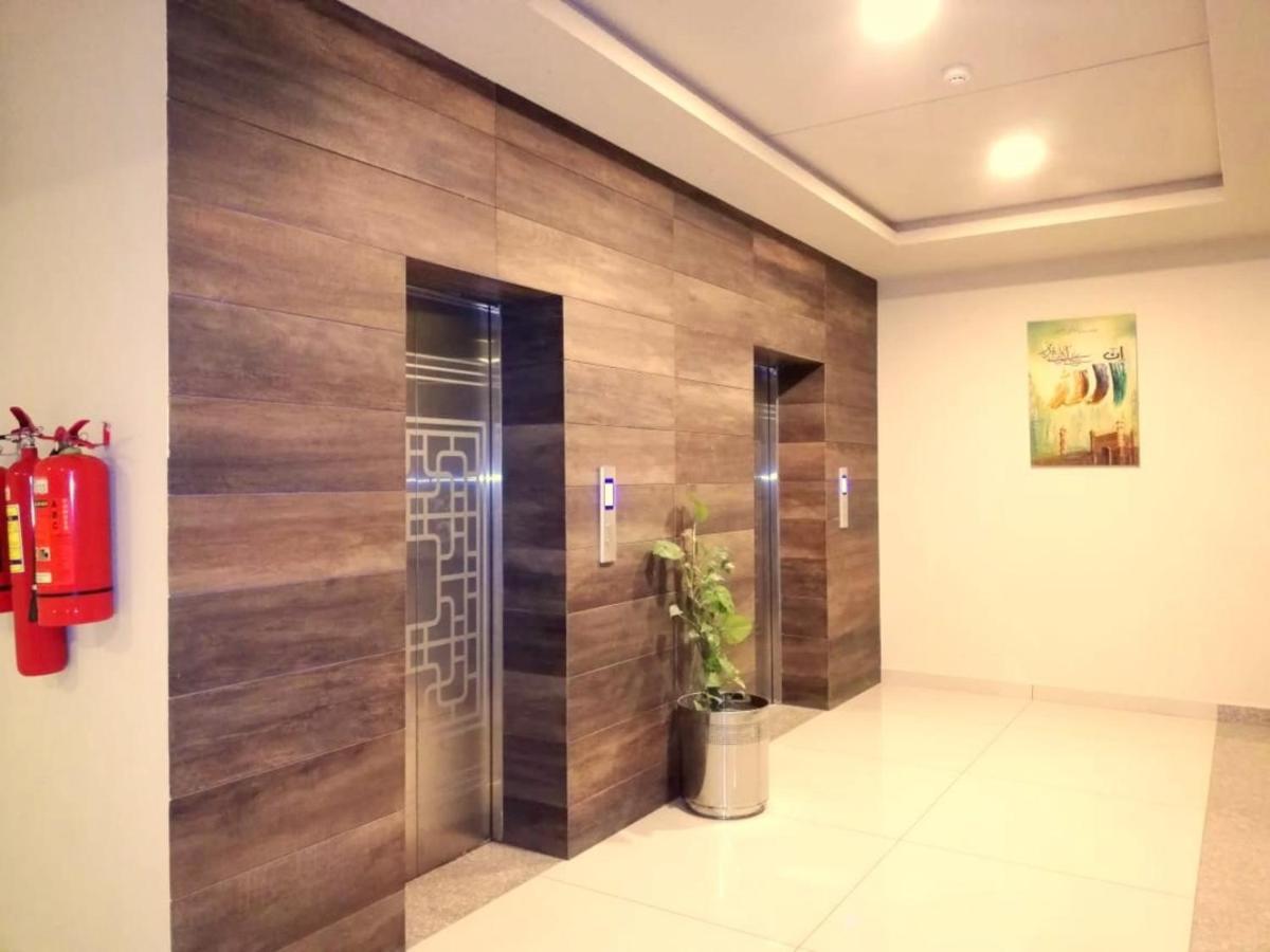 Executive 3 Bedrooms Apartment In Bahria Town Rawalpindi Eksteriør billede