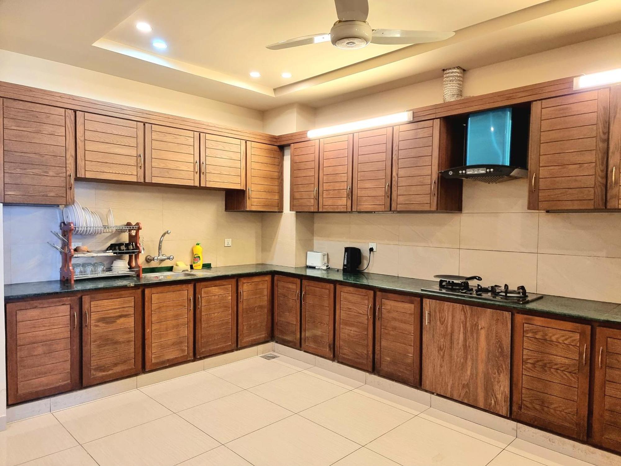 Executive 3 Bedrooms Apartment In Bahria Town Rawalpindi Eksteriør billede